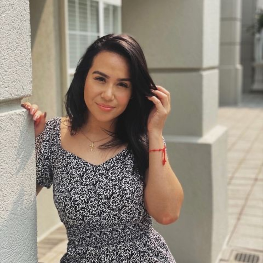 Meet your Posher, Ariana